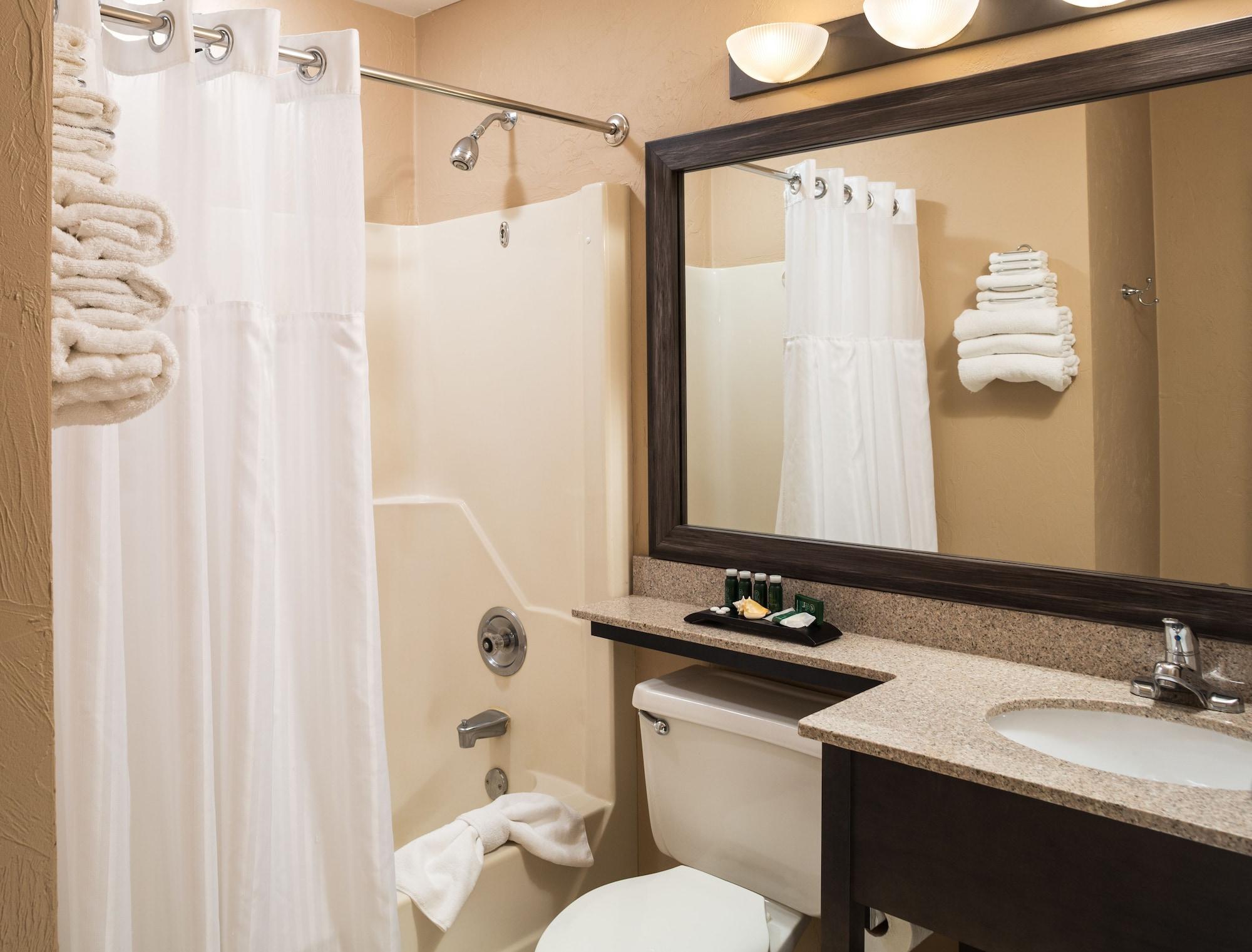 Bayside Resort Hotel West Yarmouth Ngoại thất bức ảnh