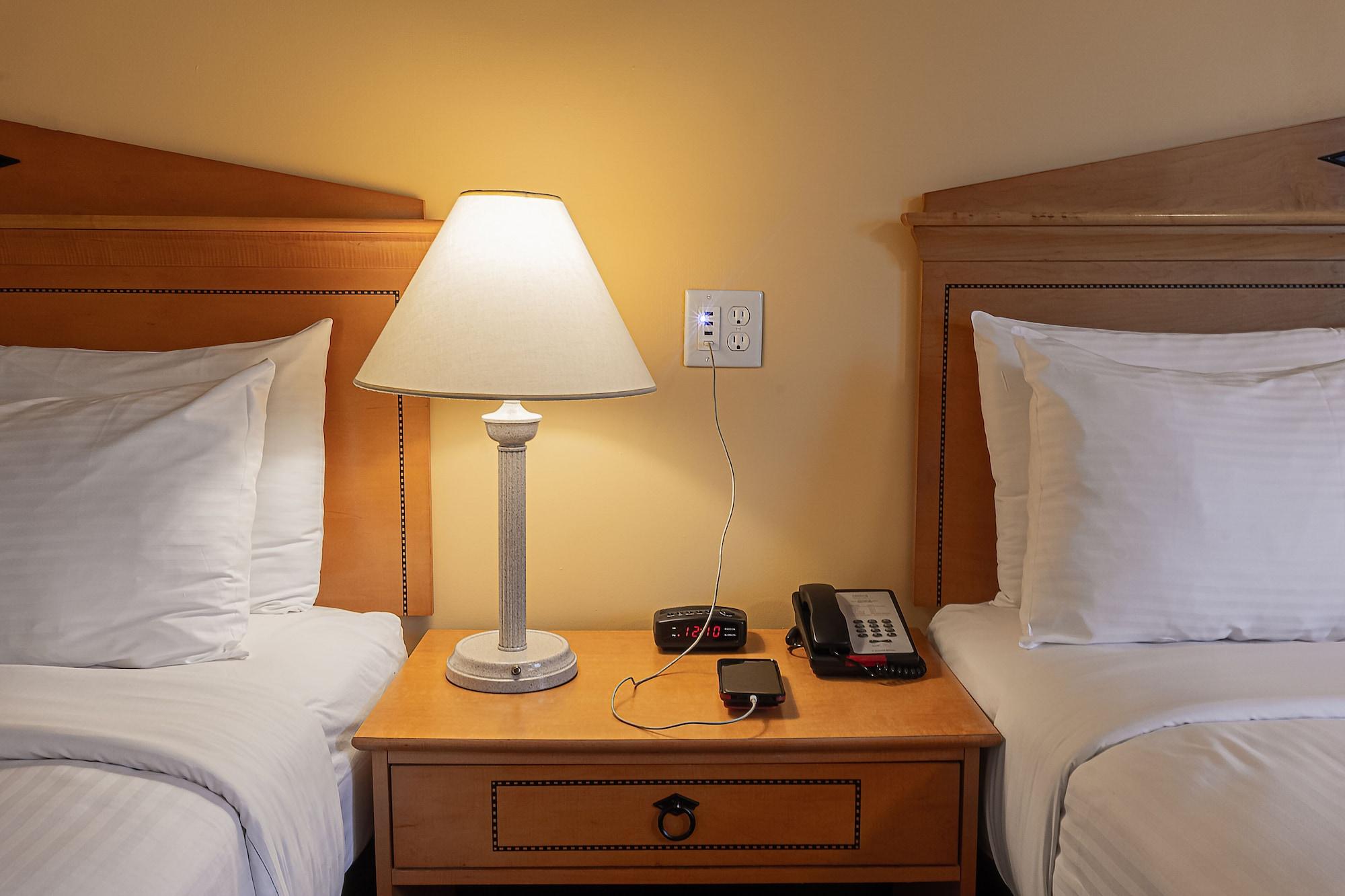 Bayside Resort Hotel West Yarmouth Ngoại thất bức ảnh