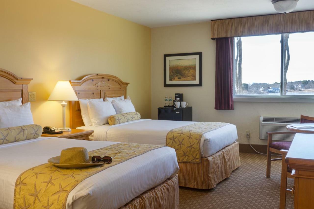 Bayside Resort Hotel West Yarmouth Ngoại thất bức ảnh